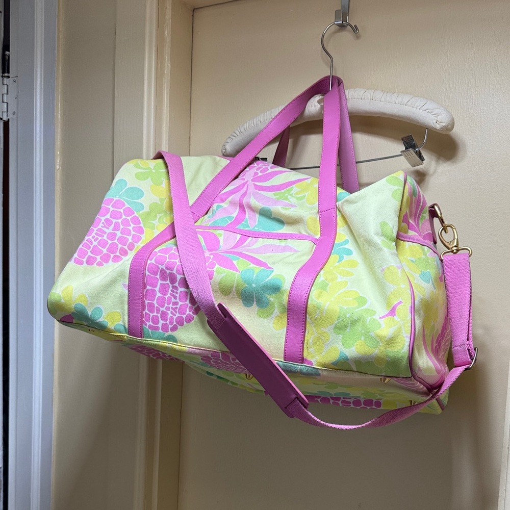 Lilly Pulitzer Vibrant Pink and Green Travel Bag